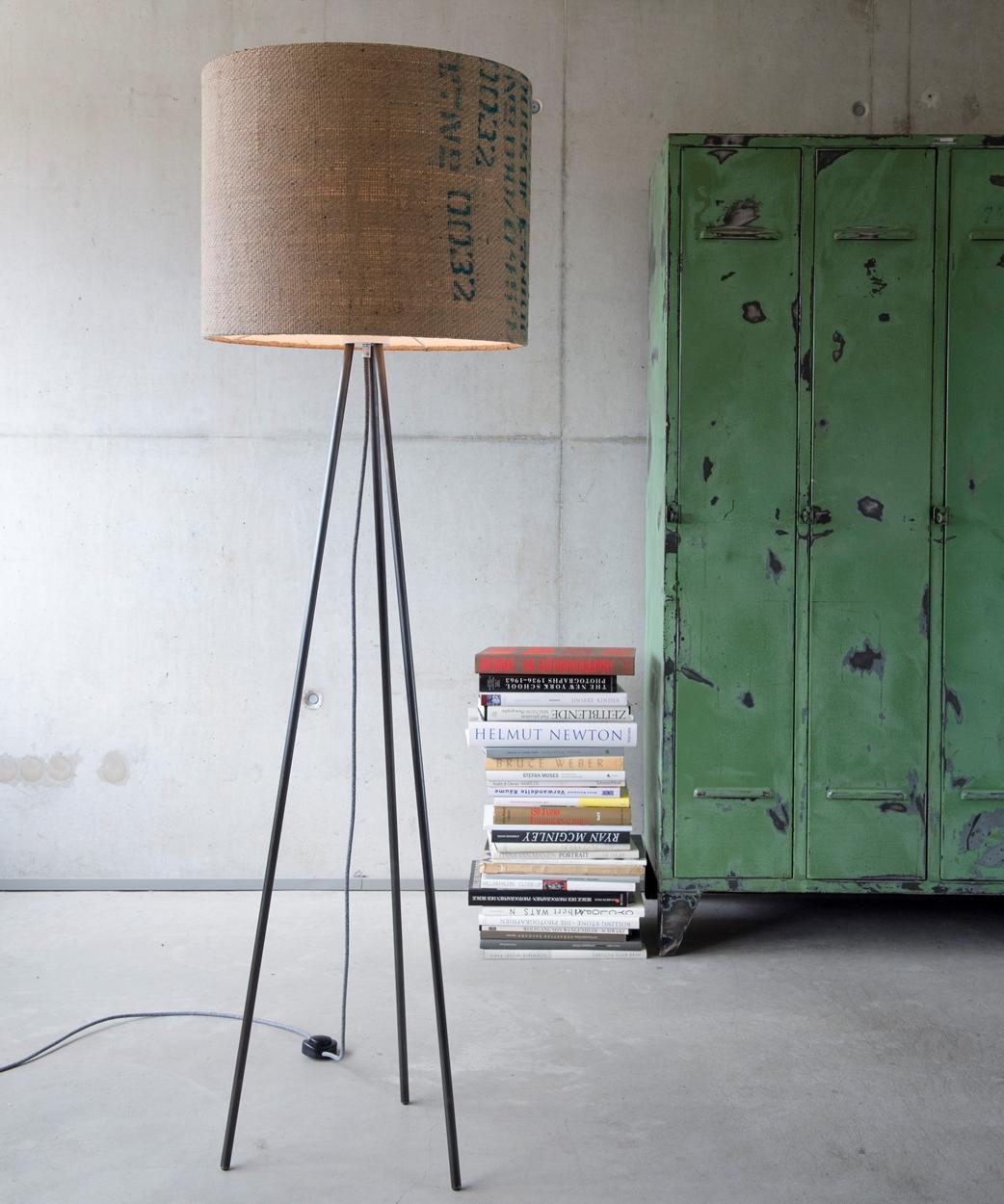 Stehleuchte modern cool upcycling lumbono