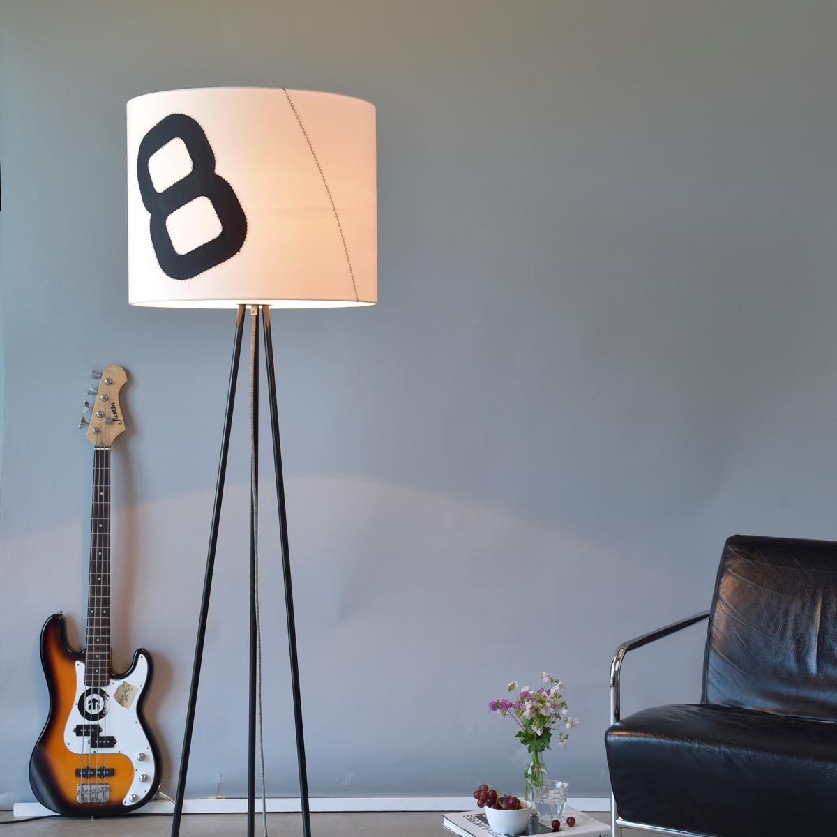 Stehleuchte heimathafen scharz gitarre