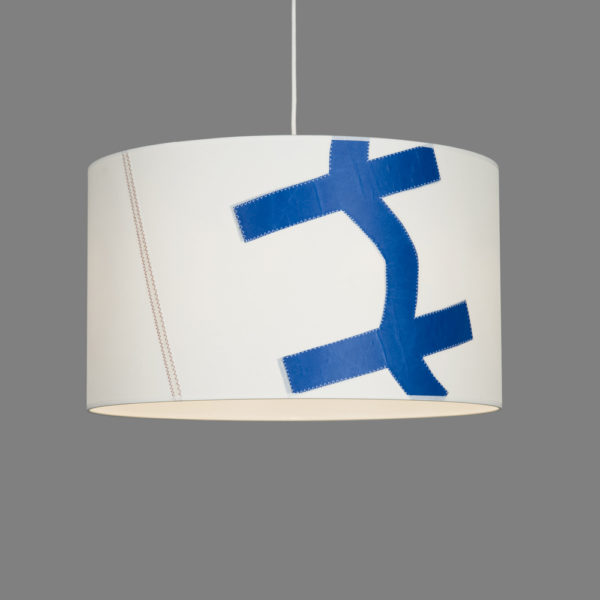 Schönes Licht durch Upcycling Segel
